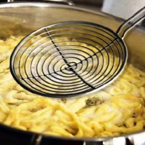 Schaumlffel zum Sptzleschpfen